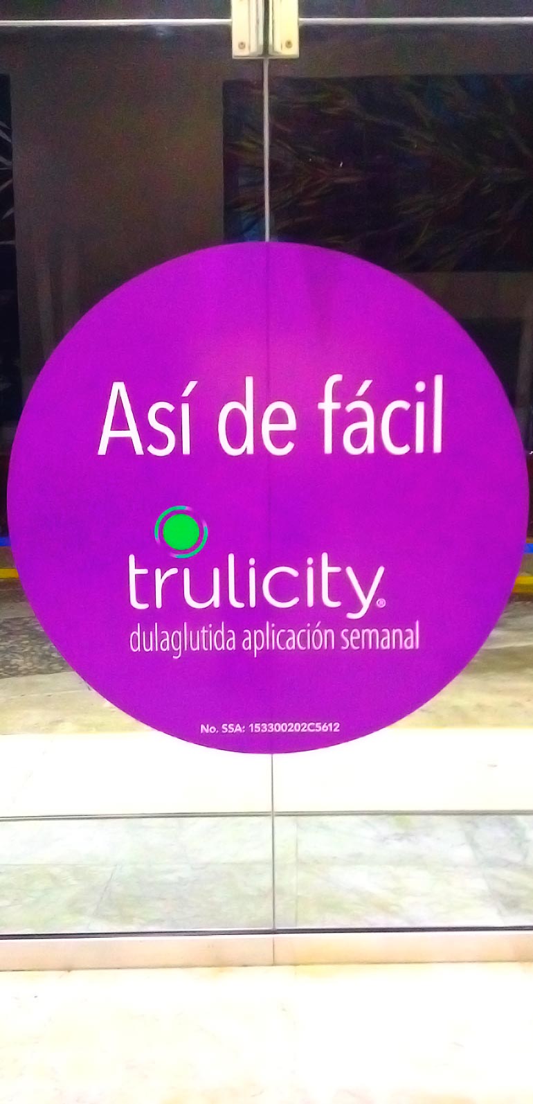 SATmexico-dmc-meetings-events-guadalajara-branding-door-lilly-trulicity